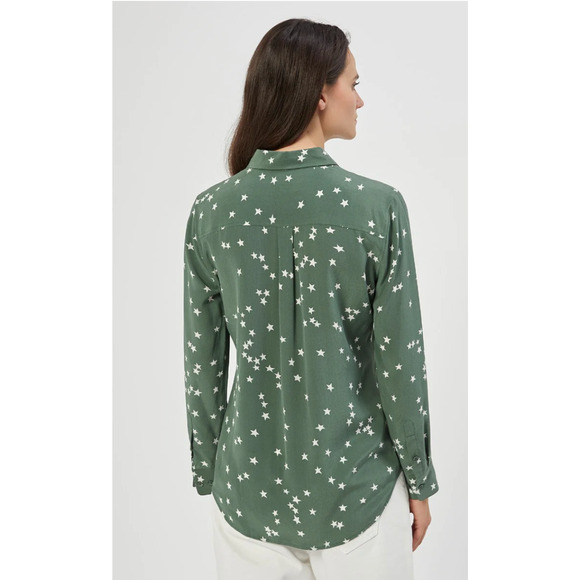 Equipment Womens Slim Signature Shirt Cilantro Nature White Stars Size XXS NWT - Picture 3 of 13
